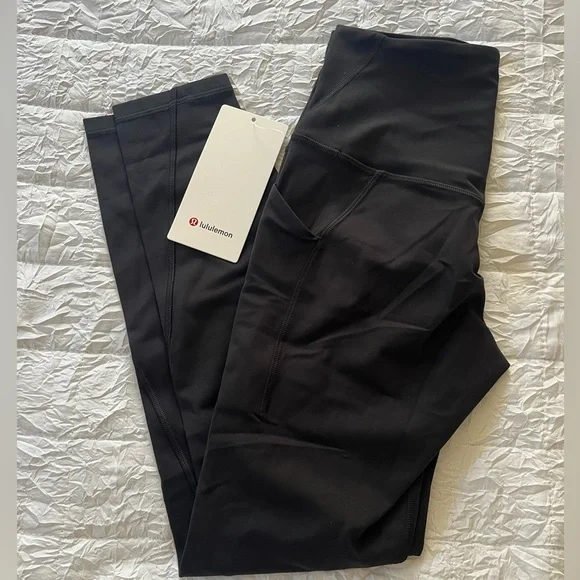 NWT Lululemon Align Leggings with Pockets 🍋 - Picture 5 of 10